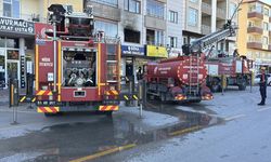 Niğde'de 8 katlı apartmanda yangın çıktı