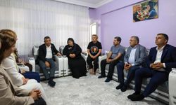Özgür Özel’den, Rojin Kabaiş’in ailesine ziyaret