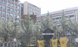 Eğitim Sen’den MEB’e siyah çelenkli protesto