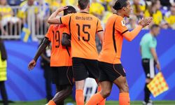 Hollanda gövde gösterisi yaptı: isveç'i 5 golle geçti