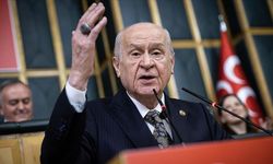 Bahçeli'den Özel'e: "Ne Anıtkabir'in bekçisi ne de Türk gençliğinin lideri olma potansiyeline sahiptir"
