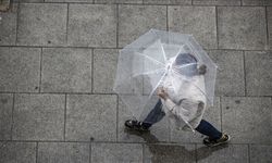 Türkiye genelinde kuvvetli sağanak alarmı: Meteoroloji il il açıkladı