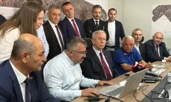 Mansur Yavaş’tan Mamak Metrosu şantiyesinde inceleme: "Hedefimiz süreyi seçim öncesine çekmek"