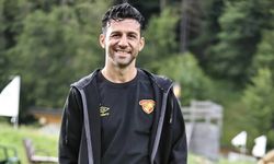 İsmail Köybaşı, profesyonel futbolculuk kariyerini sonlandırdı