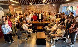 CHP Ceyhan İlçe Yönetimi toplu istifayla YENİ Parti'ye katıldı