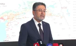Bakan Yumaklı'dan devam eden yangınlar hakkında açıklama: "115 yangından 110'u kontrol altına alındı"