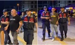 Yönetmen Ezel Akay ve kardeşi Bursa'da uyuşturucu operasyonunda gözaltına alındı