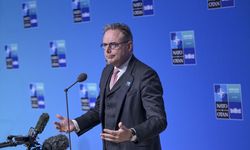 Savunma harcamalarının yüzde 60 arttığını açıklayan Belçika Başbakanı Bart De Wever'den Rusya'ya uyarı