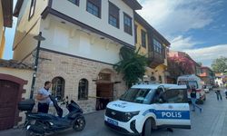 Antalya Muratpaşa’da yabancı uyruklu kişi evinde ölü bulundu