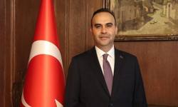 Bakan Kacır: Yapay zeka girişimlerine 5 milyon liraya kadar kredi desteği sağlanacak