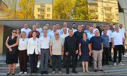 Aydın'da 10 Belediye Başkanı CHP'den istifa ederek YENİ Parti'ye katıldı