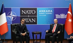 Cumhurbaşkanı Erdoğan'dan Fransa Cumhurbaşkanı Macron'a ticaret çağrısı