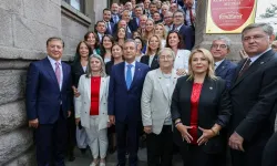 YENİ Parti'nin ilk kapalı grup toplantısı yapıldı: Grup yönetimi belli oldu