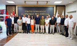 Ordu Altınordu Belediye Başkanı Ulaş Tepe ve meclis üyeleri CHP’den istifa etti