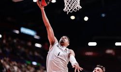 Anadolu Efes'ten transfer hamlesi: Collin Malcolm ile imzalar atıldı