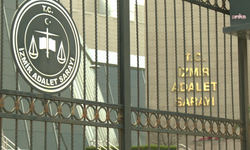 İzmir merkezli yasa dışı bahis ağına operasyon: 20 şüpheli tutuklandı