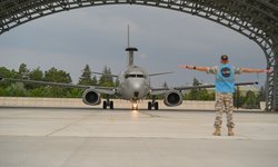 MSB: E-7T HİK uçağı NATO Zirvesi’nde görev yaptı