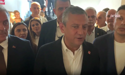 Özel, Silivri’de: “Mahkeme taklidi bile yapmaya çalışmayan bir düzmece kurgu”