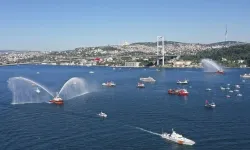 İstanbul Boğazı'nda 253 gemiyle "15 Temmuz Deniz Korteji" düzenlendi