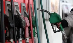 Akaryakıta zam ertelendi: Motorin ve benzinde yeni zam cuma günü pompaya yansıyacak