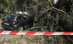 Fransa'da hava alarmı: 10 vilayette şiddetli fırtına ve dolu uyarısı yapıldı