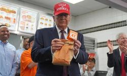 Trump’ın fast food tercihinin nedeni ortaya çıktı: "Zehirlenmekten korkuyor"