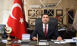 Kadirli Belediye Başkanı Mert Olcar, CHP'den istifa edip YENİ Parti'ye katıldı