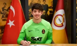 Galatasaray'da ikinci kaleci yarışında sürpriz: Jankat Yılmaz öne geçti