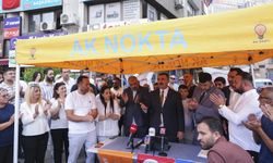 İzmir'de CHP ve diğer partilerden 500 kişi AKP'ye geçti