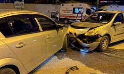 Osmaniye'de iki aracın çarpıştığı trafik kazasında 4 yaralı