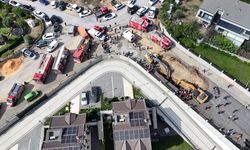 Tuzla'da iş kazası: Kanalizasyon çalışmasında göçük altında kalan işçi kurtarıldı