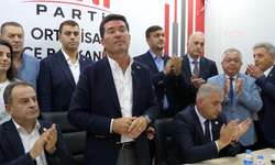 Ahmet Kaya YENİ Parti rozetini taktı: 21 meclis üyesi de katıldı