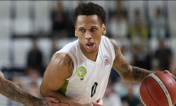 Anadolu Efes'ten EuroLeague için Daron Russell hamlesi
