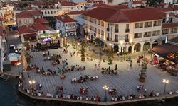 Ayvalık'ta tarihi Gümrük Meydanı yeniden hizmete açıldı