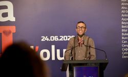 "Bağışla Beni N'olur" sergisinin küratörü Ali Gün Yıldırım: Ben organ nakli oldum deyip sırtımı dönemezdim