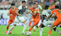 Beşiktaş, Alanyaspor karşısında 1-0 mağlup oldu