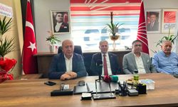 Gürsel Tekin: “Seçilmiş belediye başkanlarının görev süresi dolmadan parti değiştirmesi nitelikli dolandırıcılıktır"