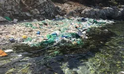 İthal edilen atık miktarı 640 bin tonu aştı: Akdeniz’de mikroplastik kirliliği ve atık ithalatı TBMM gündeminde