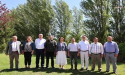 Ayşe Ünlüce'nin ardından Eskişehir'de üç belediye başkanı YENİ Parti'ye geçti