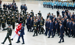 Erdoğan başkanlığındaki devlet erkanından 30 Ağustos Zaferi'nin 104. yılında Anıtkabir'e ziyaret