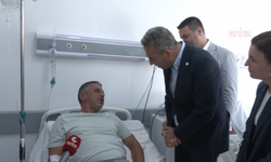 YENİ Parti heyeti Girne’de yaralıları ziyaret etti: "Tarifi yok, can pazarıydı"