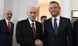 Bahçeli ile Özel arasında dikkat çeken diyalog: Bir gecede 91 milletvekiline nasıl ulaştınız