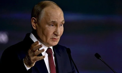 Putin: Zarar gören lojistik tesisleri yeni bir düzeyde yeniden inşa edilmeli
