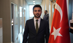 Rolex paylaşımıyla gündeme gelen AK Parti Denizli Gençlik Kolları Başkanı istifa etti
