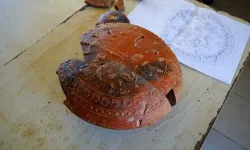 Isparta'daki Pisidia Antiokheia Antik Kenti'nde 1500 yıllık litürjik kap ortaya çıkarıldı