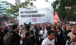 Tutuklu belediye başkanları için Beylikdüzü'nde yürüyüş: Özgür Özel de katıldı