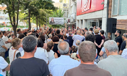 YENİ Parti Manisa İl Örgütü, İlksen Özalper için sokağa çıktı