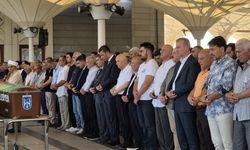 Gazeteci-yazar, siyasetçi Yüksel Işık eşini son yolculuğuna uğurladı