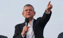 Özel'den Turgutlu'daki okul saldırısına ilişkin ilk açıklama: "Münferit olaylarla izah edilemez"