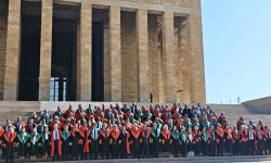 Yeni adli yıl açılışında Yargıtay üyelerinden Anıtkabir'e ziyaret